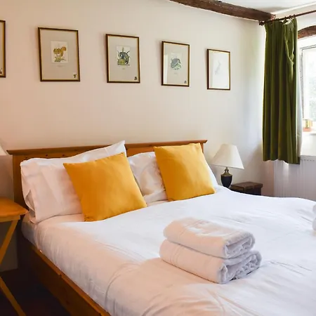 Rushgill House 度假居 *